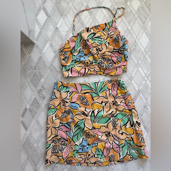 Astr Dresses & Skirts - Astr the label Colorful Floral Skirt Set